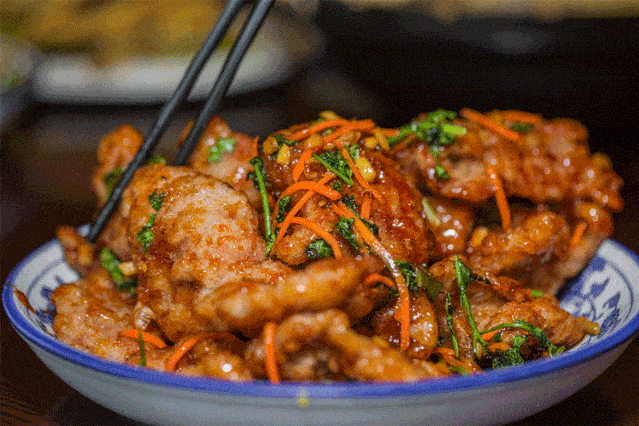 在东北所有菜品里,锅包肉是我心中铁打的no.1.