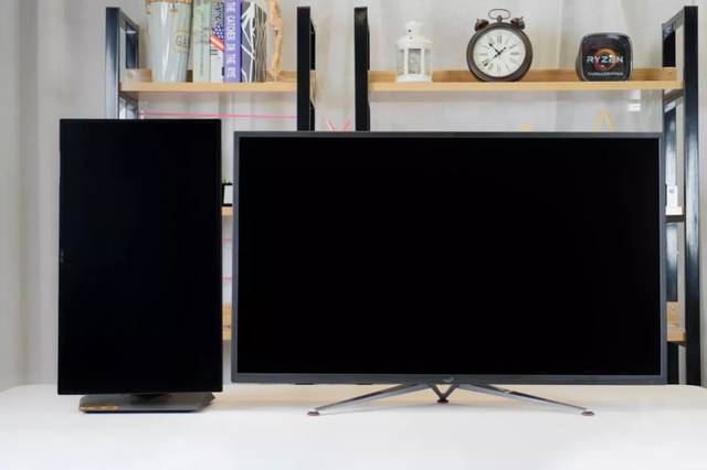 和你家电视一样大!43英寸显示器能怎么玩?