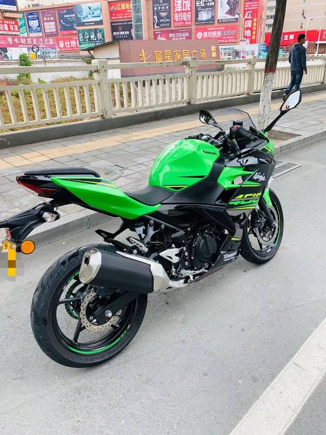 转让| 甘肃兰州大贸川崎ninja400