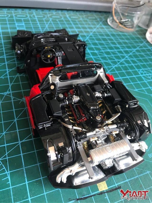 模玩秀:田宫1/24 enzo ferrari 恩佐法拉利完工