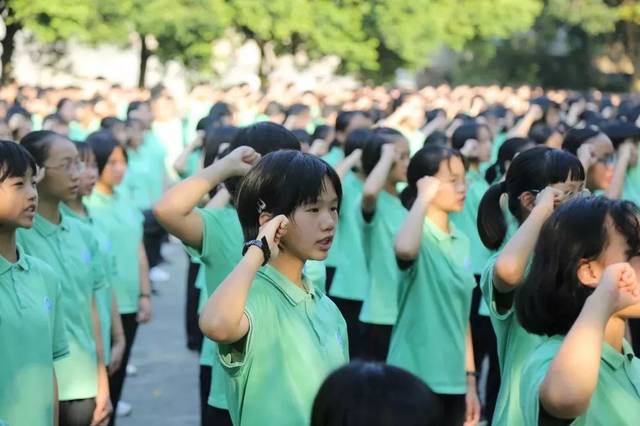 风格鲜明,各有特色 学子们认真的样子最好看 增城中学创办于1928年秋