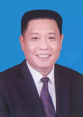 李亚林,男,现任邢台市政府党组成员,市政府秘书长,桥西区委书记.