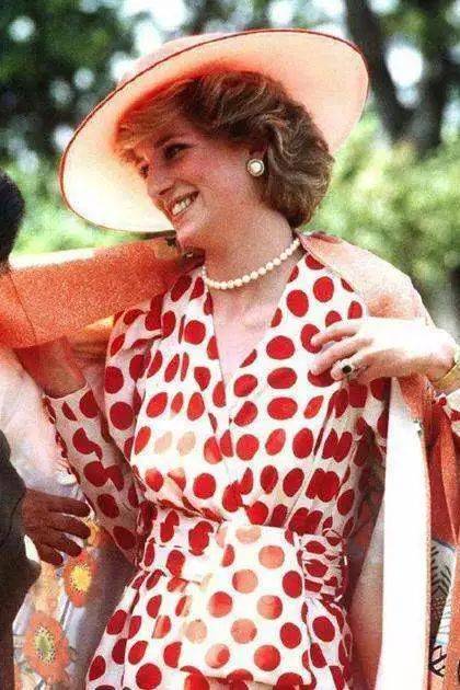 女杀手们的致命穿搭,比杀出轨老公更精彩!