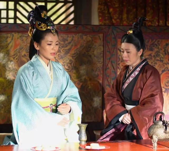 芈月传:芈姝又生儿子又做饭,为什么得不到秦王的心?