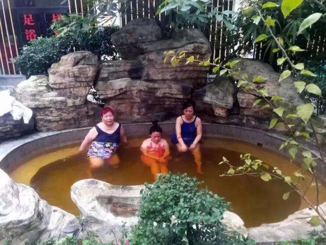 重庆市旅发委(旅游局)官网推荐的aaa级风景区南海温泉