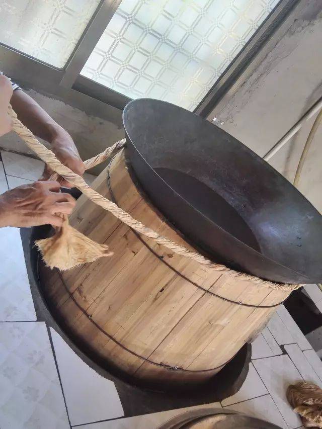 那米烧酒的味道~即将逝去的温塘土法酿酒!