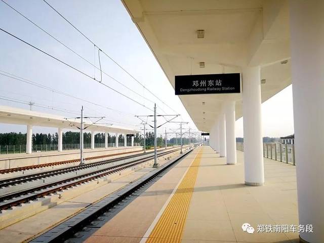 郑万高铁起于郑州东站 ,经开封市(尉氏县境内),长葛市,禹州市