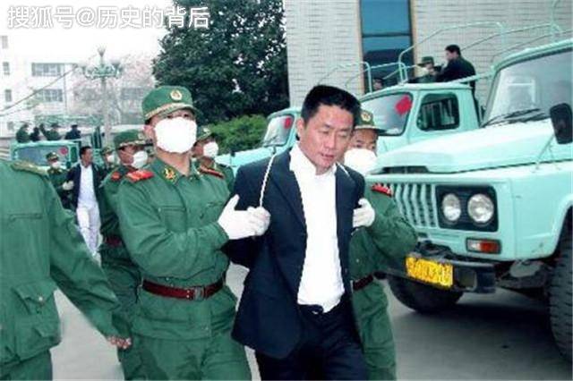 河南黑道教父宋留根,90年代称霸中原商都,被抓后说8字!