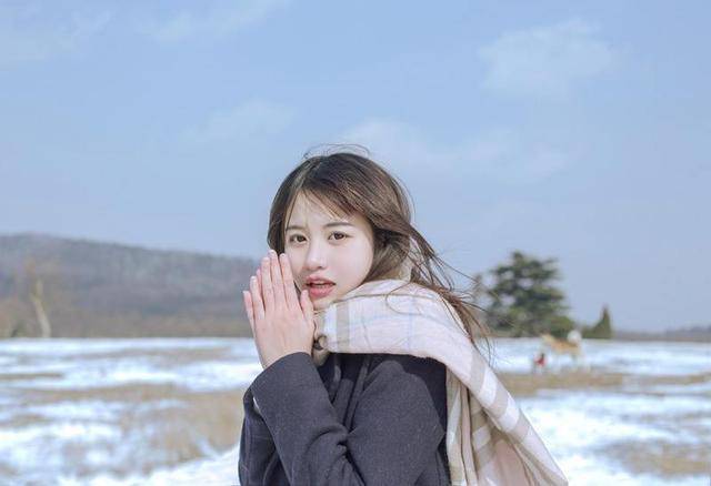 女大三抱金砖,这3个生肖的女人,日子虽辛苦,但