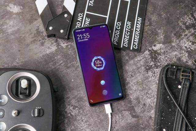 华为、vivo、小米同价位段手机怎么选?这份避