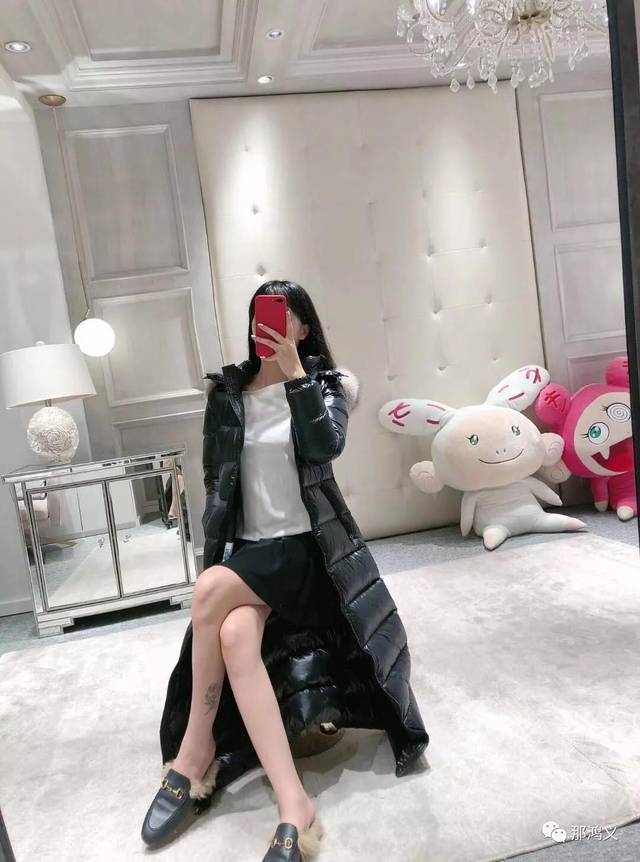 艺校美女穿羽绒服自拍,结果.