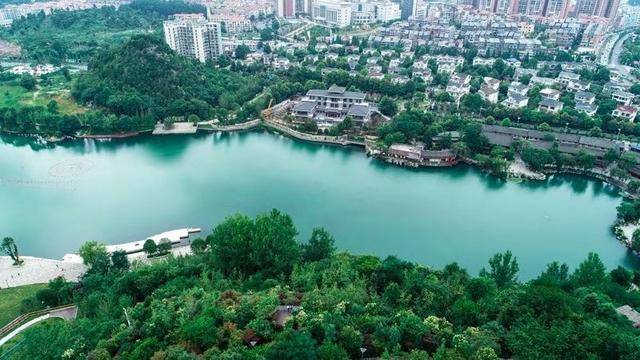 贵阳市第十届旅发大会系列报道·镜像二:城市水吧——泉湖公园