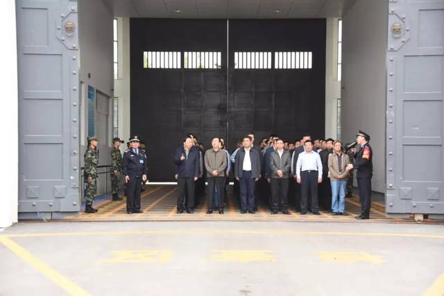 太白湖新区组织党员干部赴嘉祥鲁宁监狱现场开展警示教育