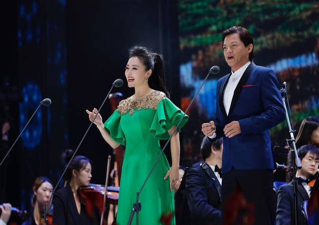 歌唱家周旋:从杭州走向世界的"西湖姑娘",从国际回到家乡的"不忘初心"