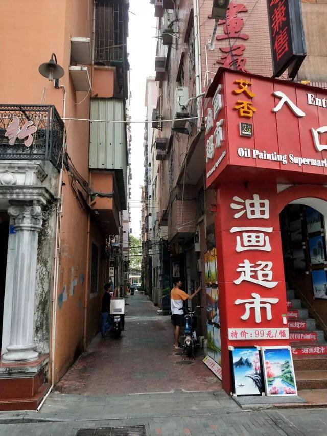 原创如今,深圳大芬村的"画工们"准备改写命运了