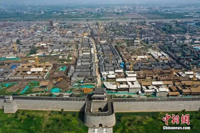 复建中的明太原县城