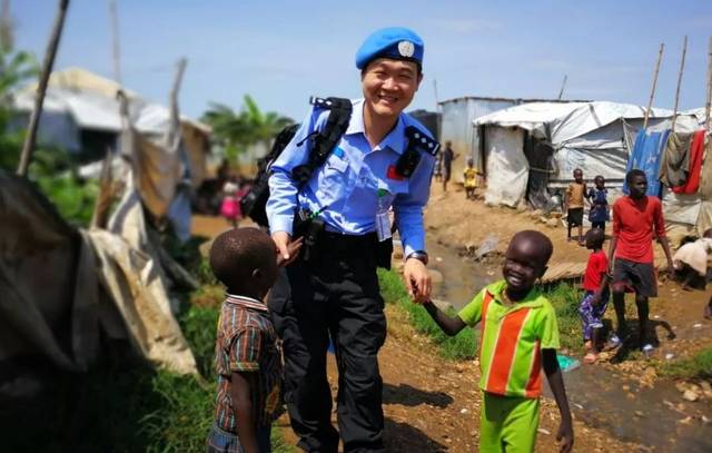 枪战视频曝光!阜阳警察孙鹏,原来你做了这些事