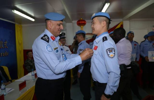 枪战视频曝光!阜阳警察孙鹏,原来你做了这些事