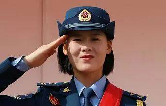 骄傲!参加国庆阅兵的随县籍女兵陈增回乡探