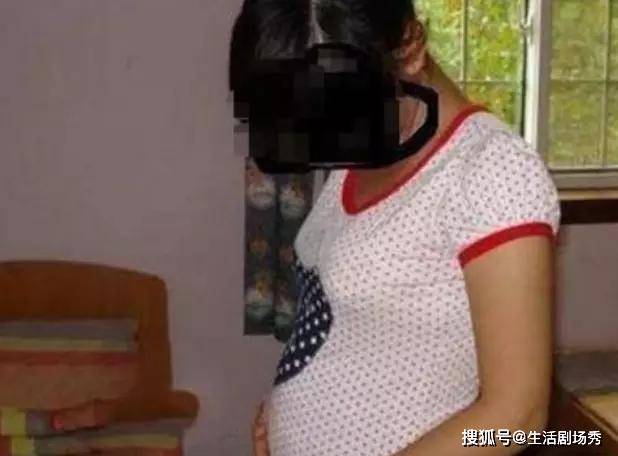 未成年男生和小学女友，先后三次发生关系致怀孕，终获刑
