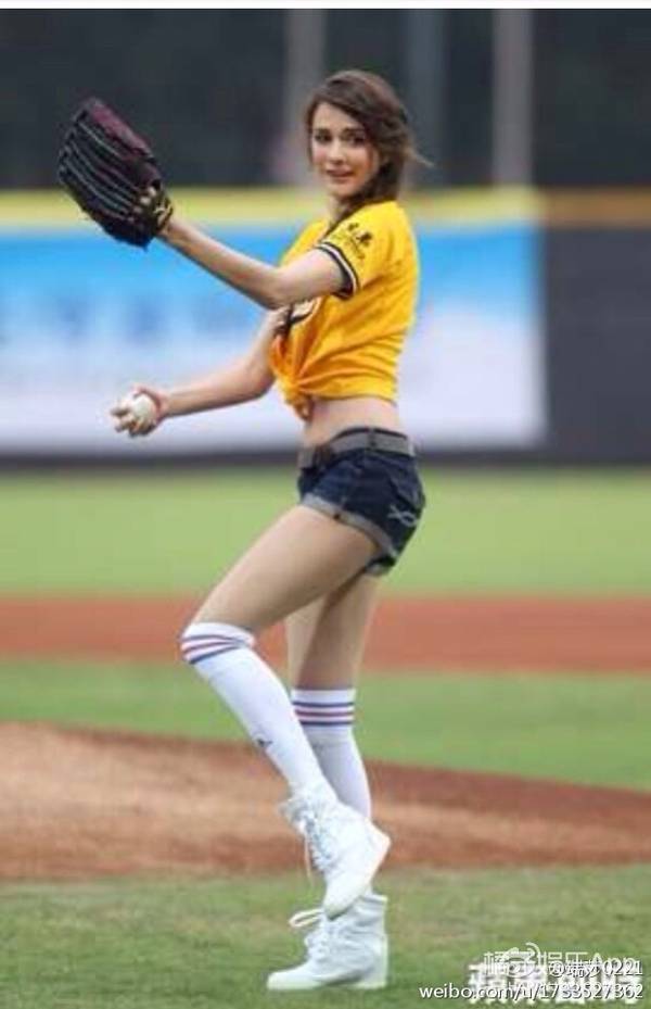 还记得《恶作剧2吻》里的克里斯汀吗?她怎么还是这么美?