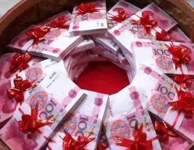 中国最豪华出嫁!黄金500万,现金102公斤!