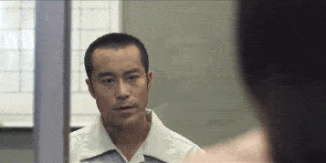 第二集,阿全身陷囹圄,静芳前往监狱探监.