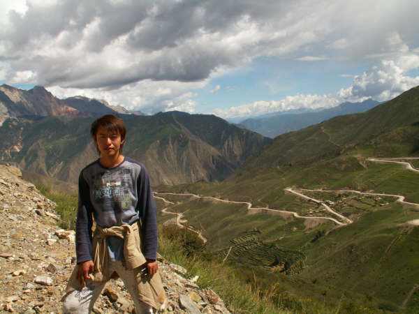 他是计算机领域的天才,三次中途退学博士学位