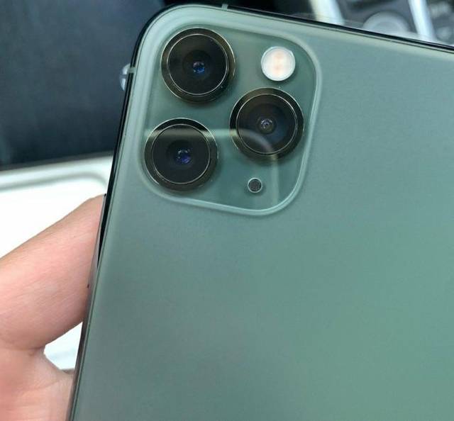 原创iphone11降价500,双十一仅开售一分钟,销量超过去年双十一全天