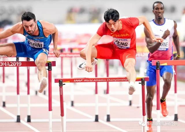 2019赛季田径盘点|男子110米栏 霍洛威闯入13秒大关 谢文骏位列第七