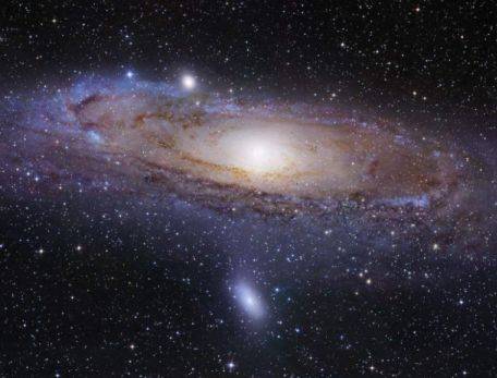 宇宙到底是什么形状的?它可能与地球形状类似