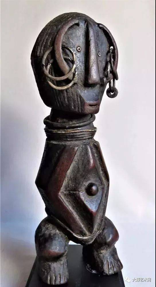 非洲木雕艺术——毫无掩饰的原始野性魅力,太猛了!
