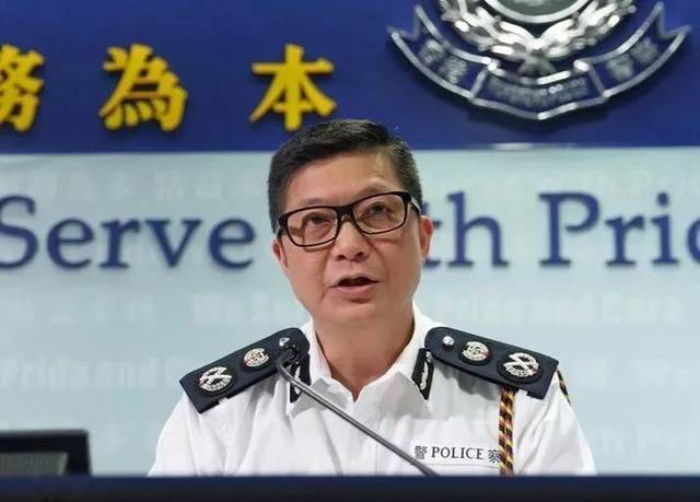 香港特区政府警务处副处长(行动)邓炳强