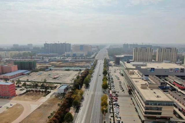 新蔡这条市政大道已经通车,未来发展值得期待