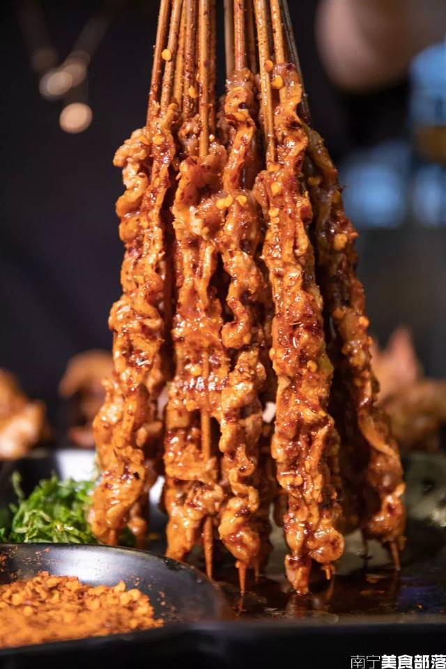 烤牛肉·暴裂无声