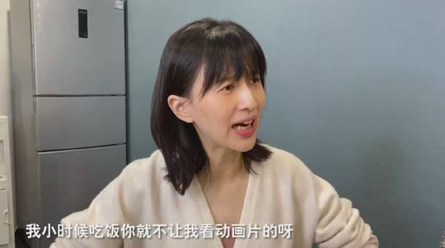 所以papi要提前给老人们打个预防针,"希望我的爸爸妈妈公公婆婆不要对