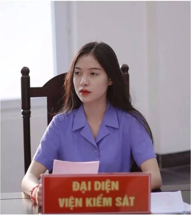 本想拉群戳穿两个卖茶叶女骗子,可万万没想到.