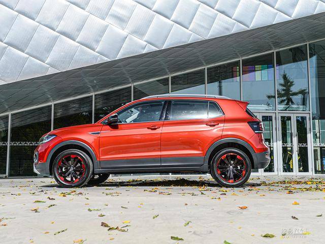 全新小型suv 一汽-大众探影将12月4日上市