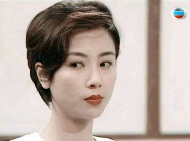 以短发出名的9位香港女星,宣萱俏皮,黎姿灵动,最惊艳是袁咏仪