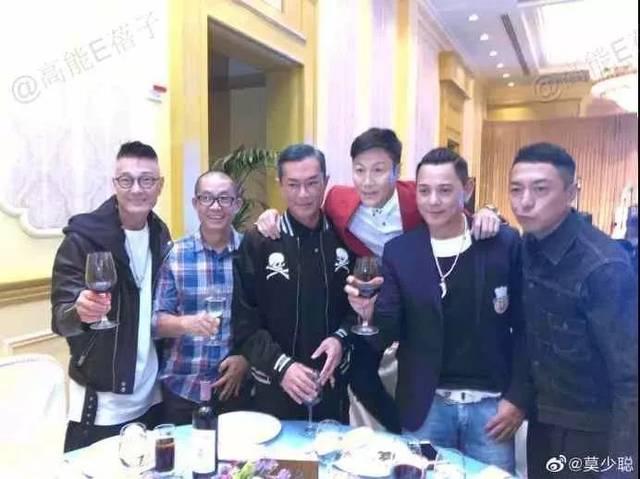 除了一众亲友外,古天乐,曾志伟,卢惠光,姜皓文,张耀扬,吴廷烨和方中信