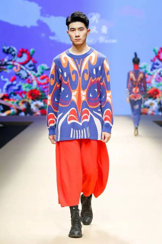 巅峰?中国时装周被英国Vogue官网讽刺