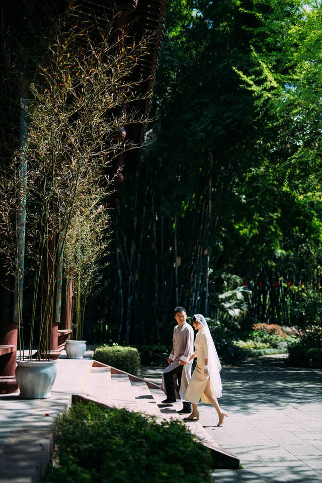 成都婚纱摄影,穿越时光的复古民国风旗袍婚纱照