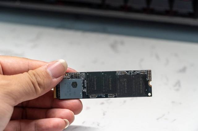主流电竞单机直播主机示范,9700kf rtx2060效果几何?