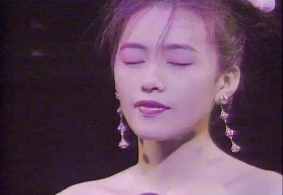 她绝对有资本被称为