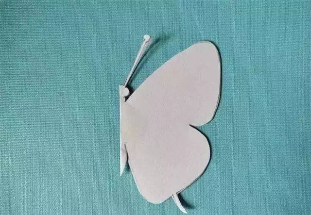 蝴蝶剪纸:最美好的亲子时光,莫过于和孩子一起做个剪纸手工