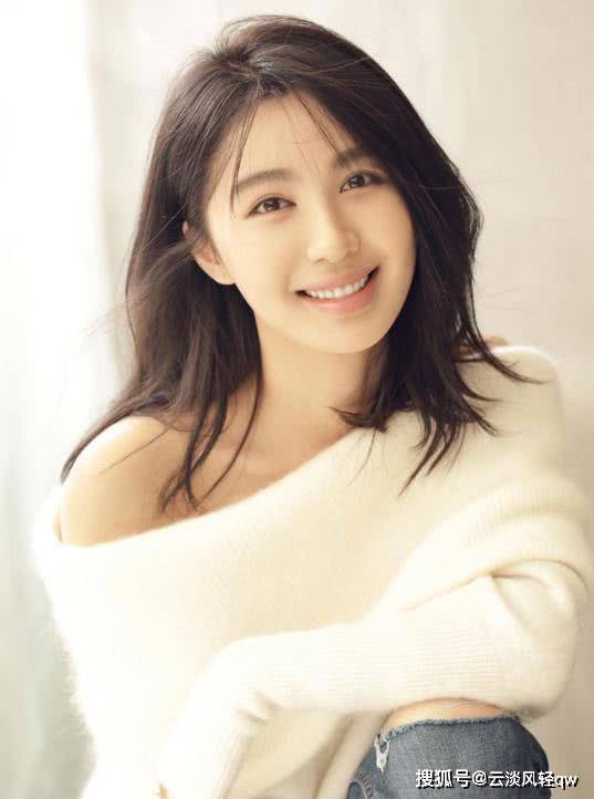李菲儿晒视频回应"变脸",此前被指脸部僵硬下巴奇怪,热评翻车