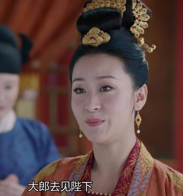 《鹤唳华亭》美女101:李一桐颜值输给配角,气场不敌苗圃郝蕾