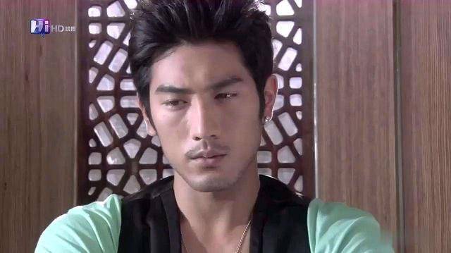 看《桃花小妹》的时候觉得高以翔简直就是全世界最帅哪男生.
