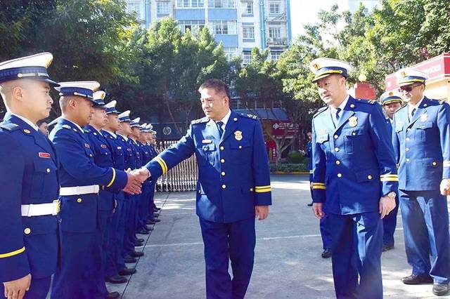 四川消防救援总队政治委员农有良调研指导攀枝花支队第二批主题教育
