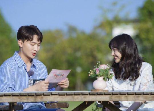 综艺节目中大秀恩爱,现实生活中若即若离,郑爽